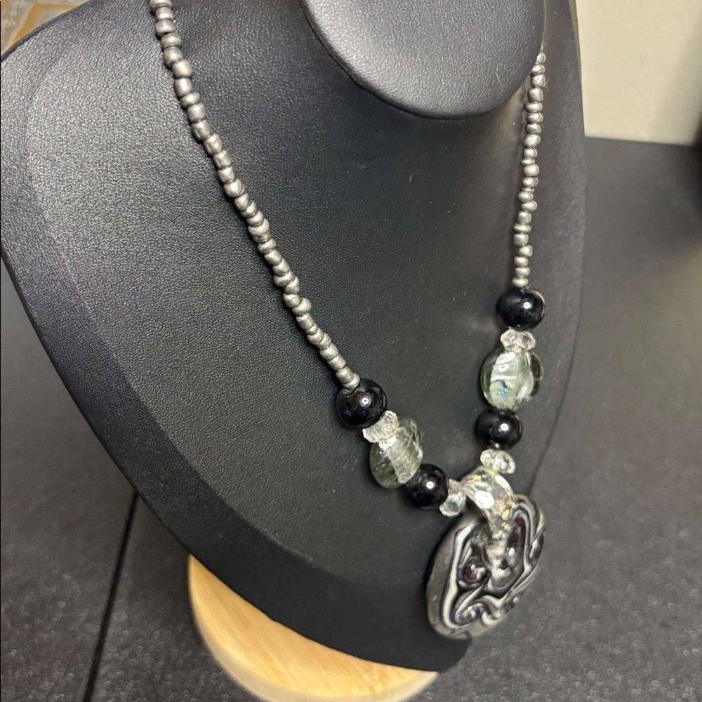 Chunky Boho Lampwork Glass Pendant Necklace Silver Tone Beaded - Picture 5 of 9